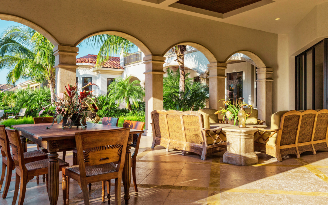 The Secret to Stunning Lanais With Low-Maintenance Potted Plants